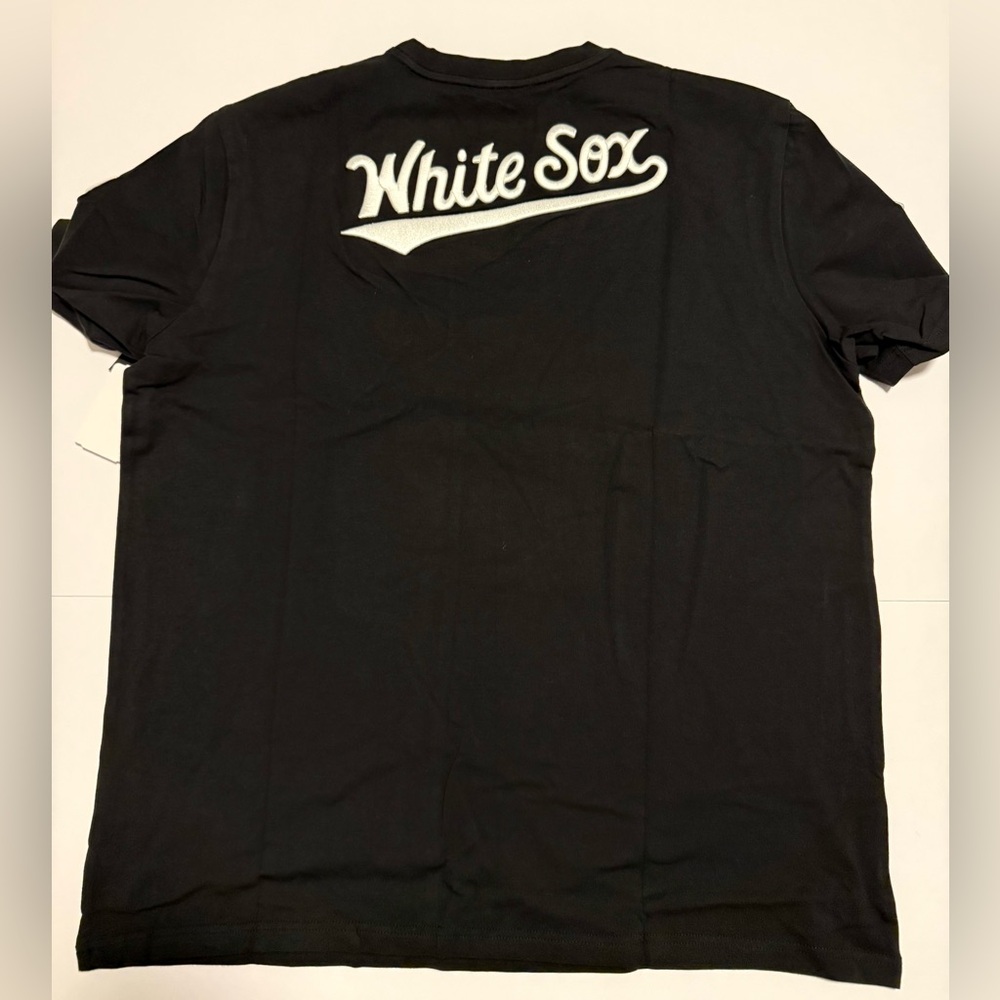 NWT Men’s New Era Logo Select White Sox, World Series T-Shirt, Size XL - Picture 7 of 9